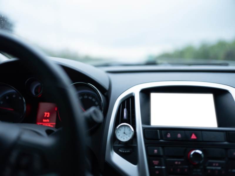 Central Multimídia com CarPlay e Android Auto: O que Você Precisa Saber?